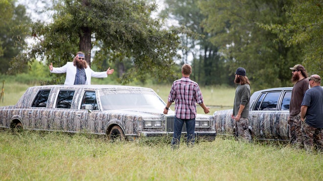 DUCK DYNASTY MARTIN 660 AE.jpg